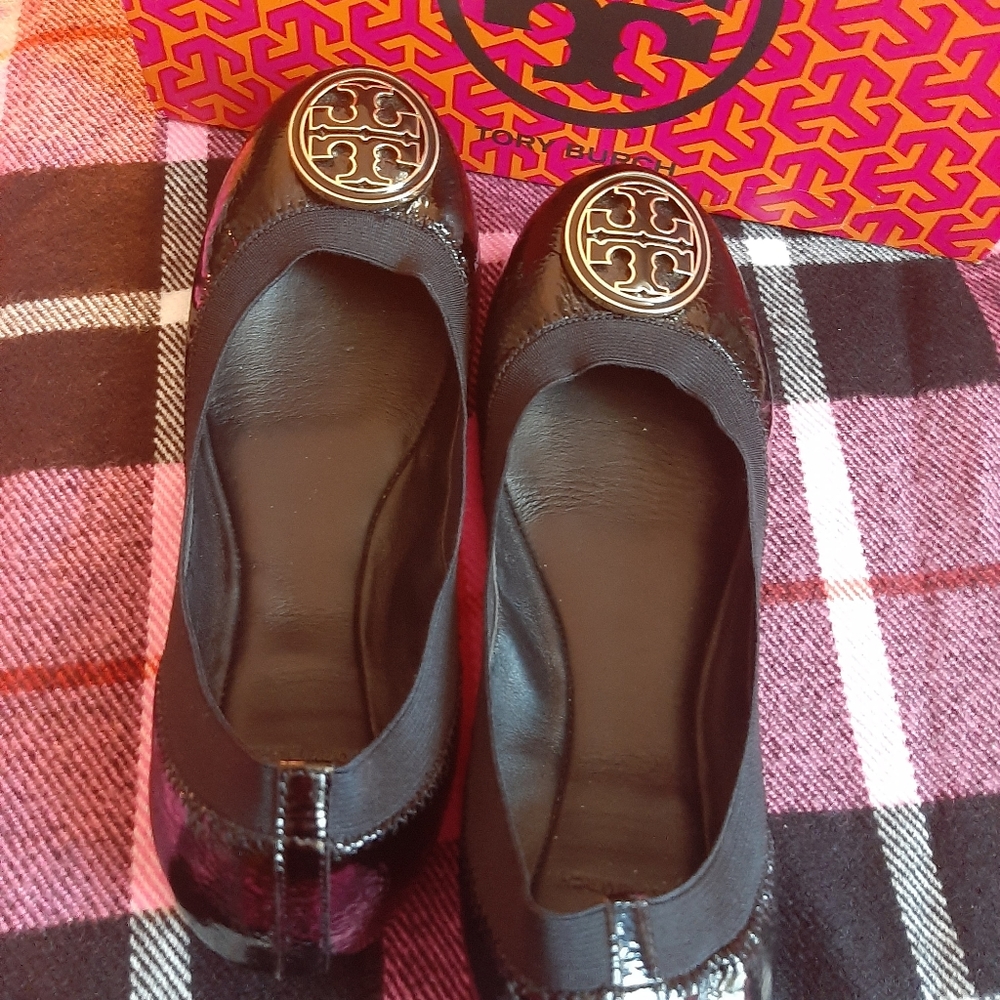 TORY BURCH Leather Ballet flats💕